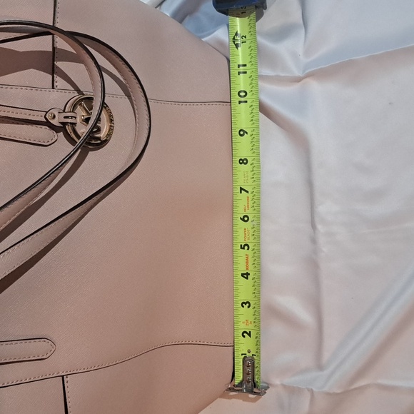 🎆 SALE NEW Michael Kors Pink Jet Set Shoulder Bag w Gold Hardware EC - Picture 15 of 16